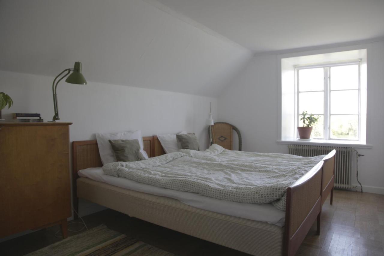 Bed and Breakfast Stora Mellings Gard Klintehamn Exterior foto